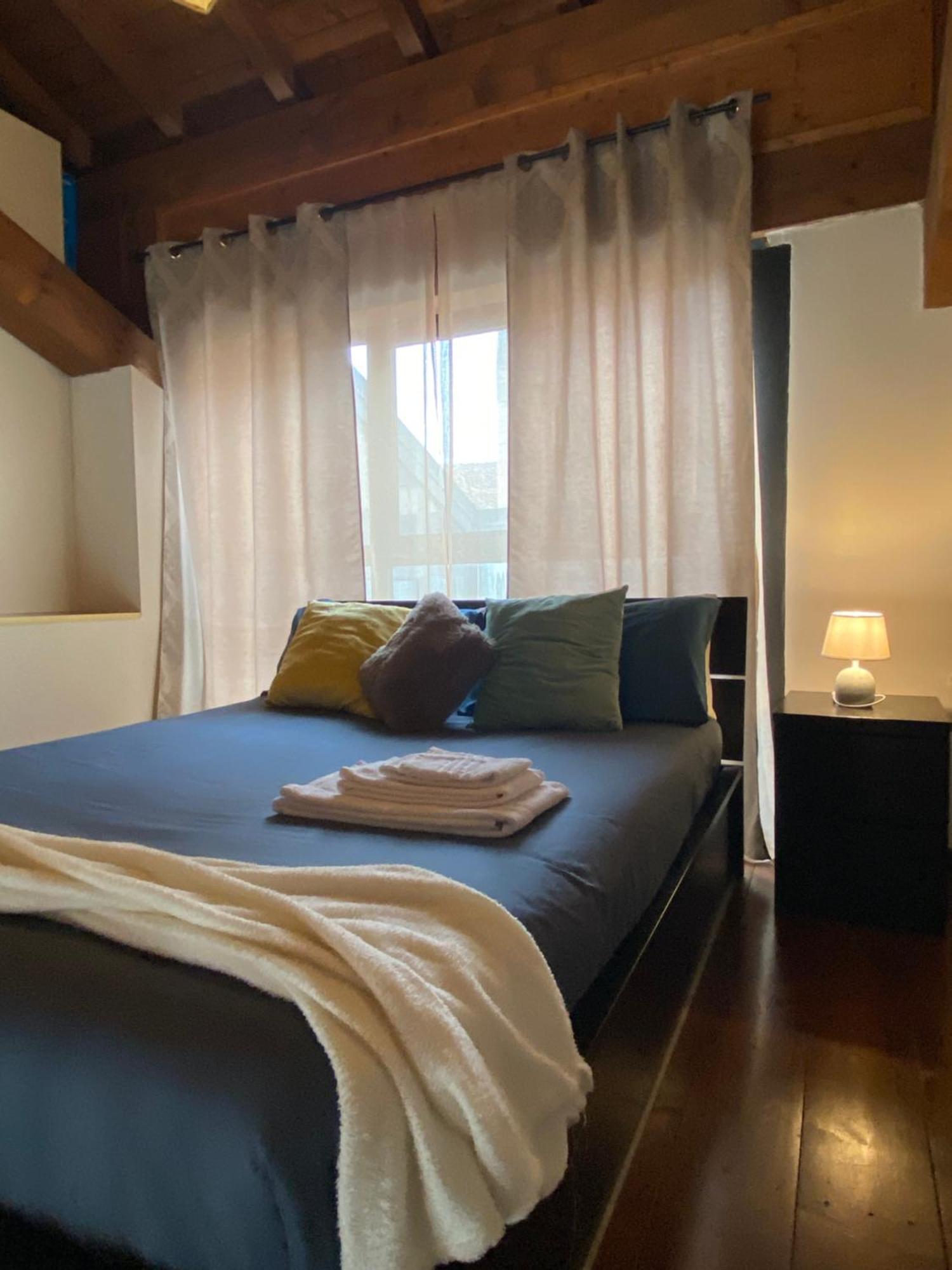 Loft Dei Lupi 260m Dal Duomo Freeparking Apartment